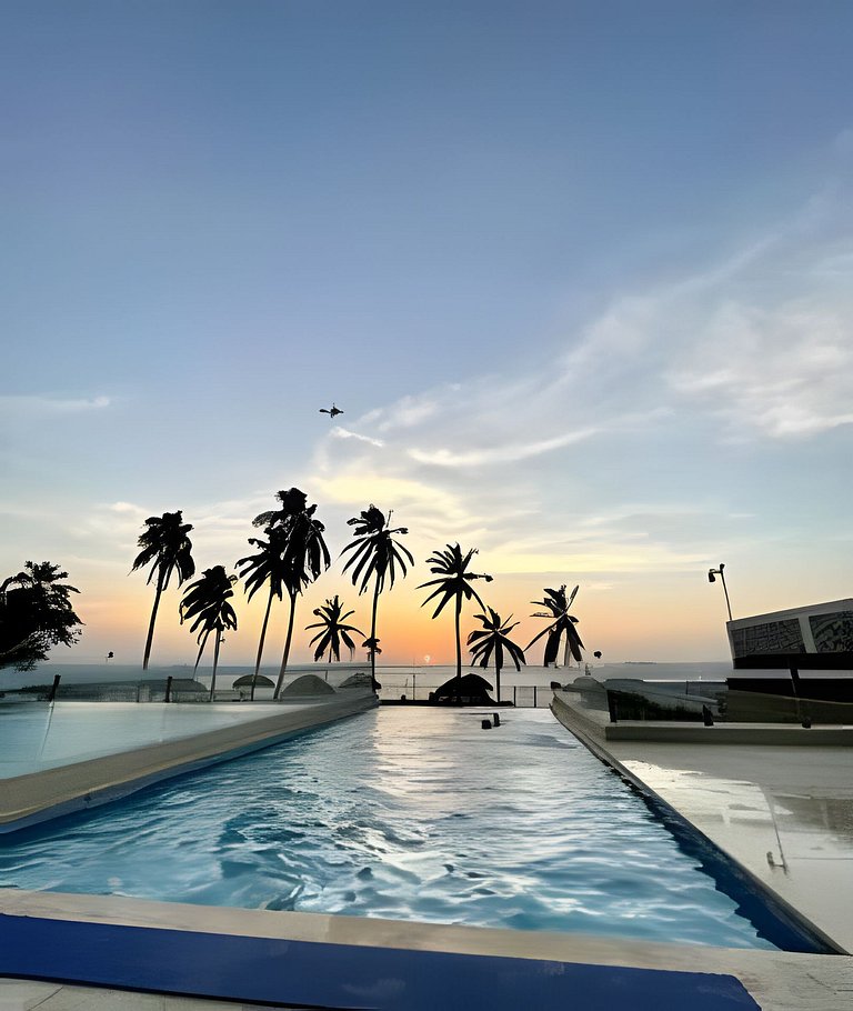 Apto/Beachfront/Vista Mar/Piscinas. TTO03 WaiBlue
