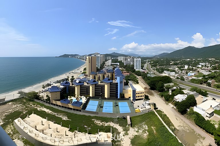 Apto/Beachfront/Vista Mar/Piscinas. TTO03 WaiBlue